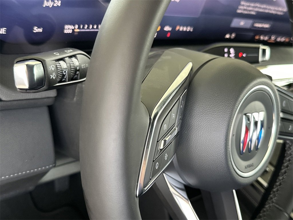 New 2025 Buick Enclave Sport Touring w/ Power Package image 21