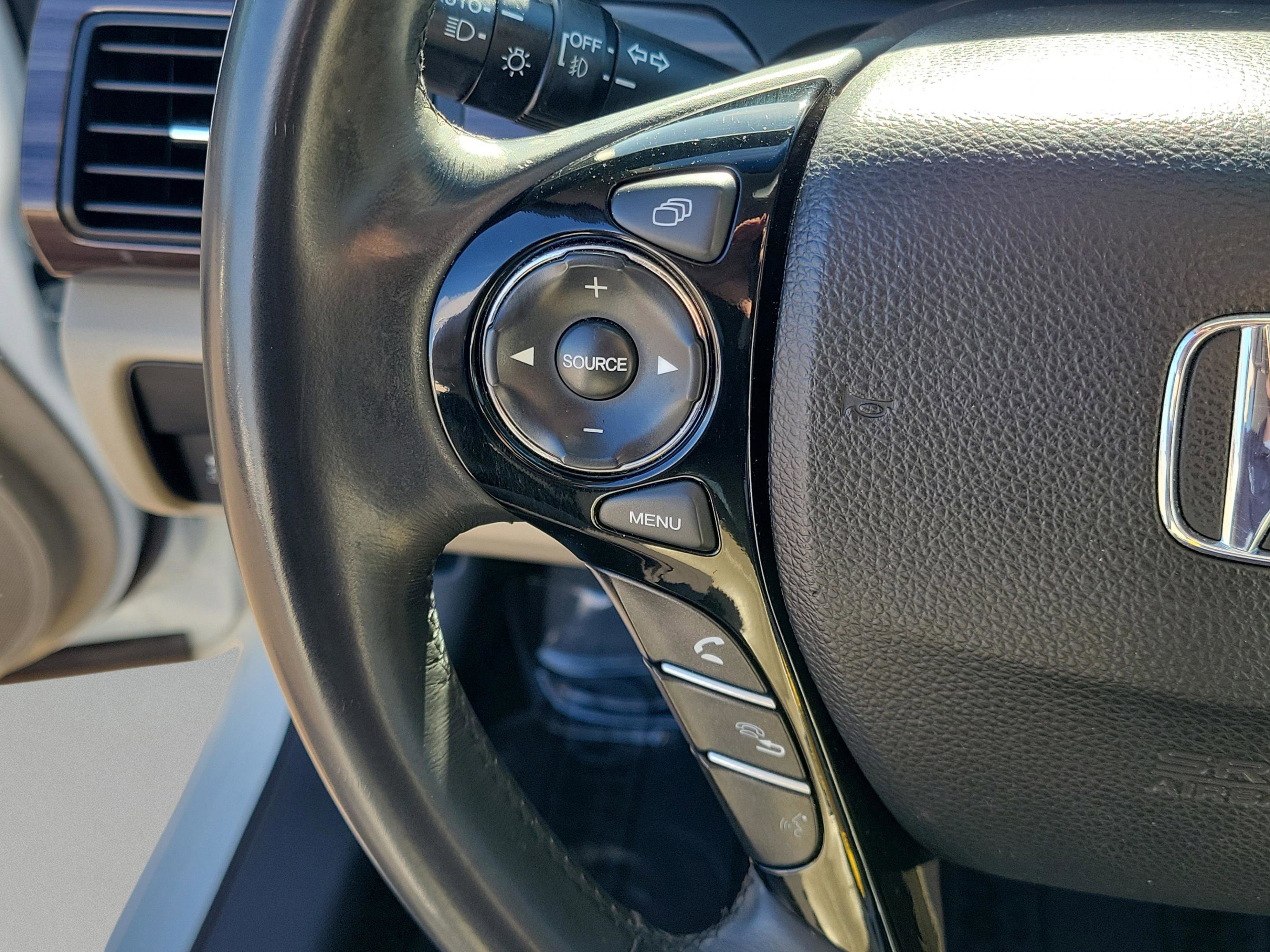 Used 2016 Honda Accord EX-L image 22