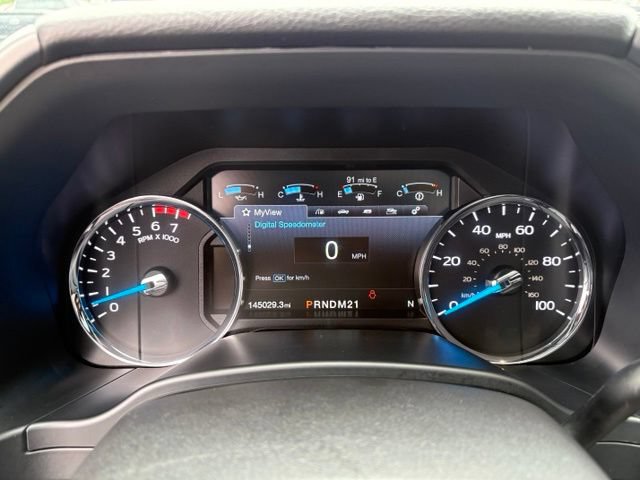Used 2017 Ford F250 Platinum w/ Platinum Ultimate Package AWD/4WD image 25