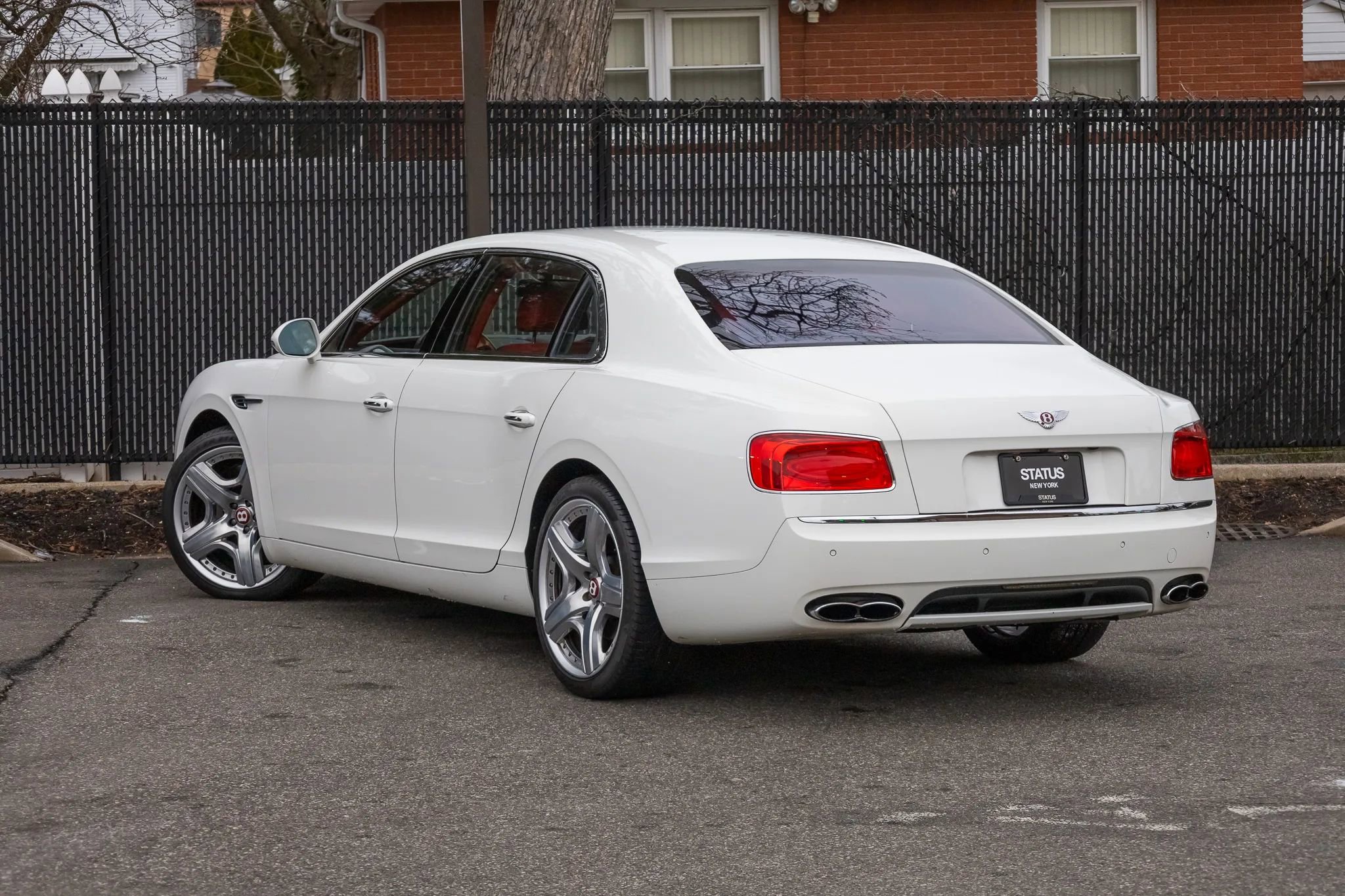 Used 2015 Bentley Flying Spur V8 image 29