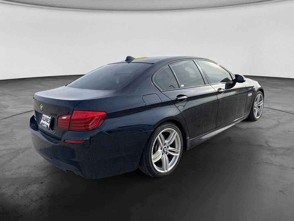 Used 2016 BMW 550i Sedan RWD image 12