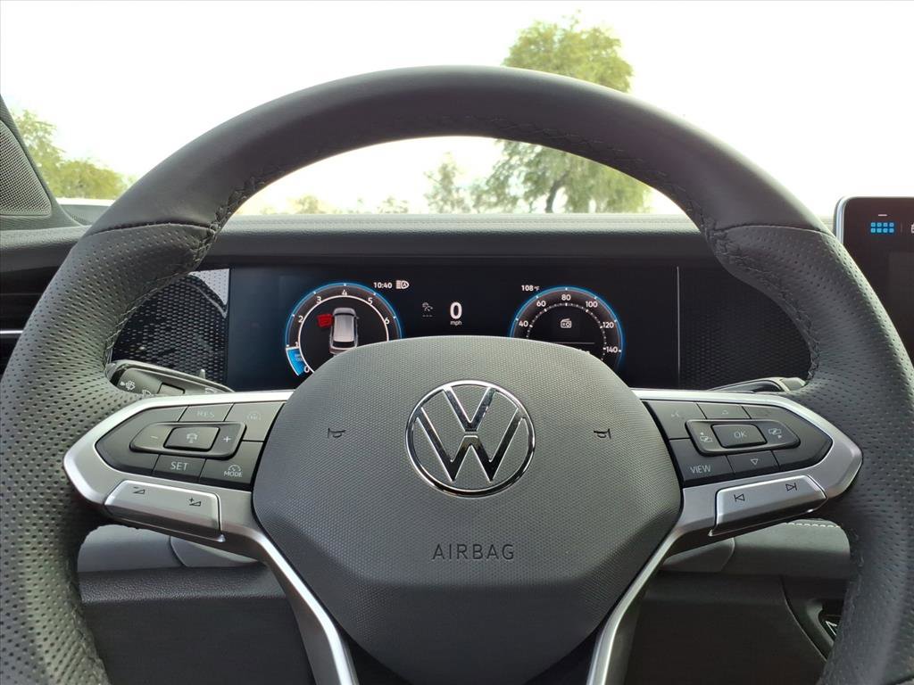 New 2026 Volkswagen Tiguan SE R-Line image 16