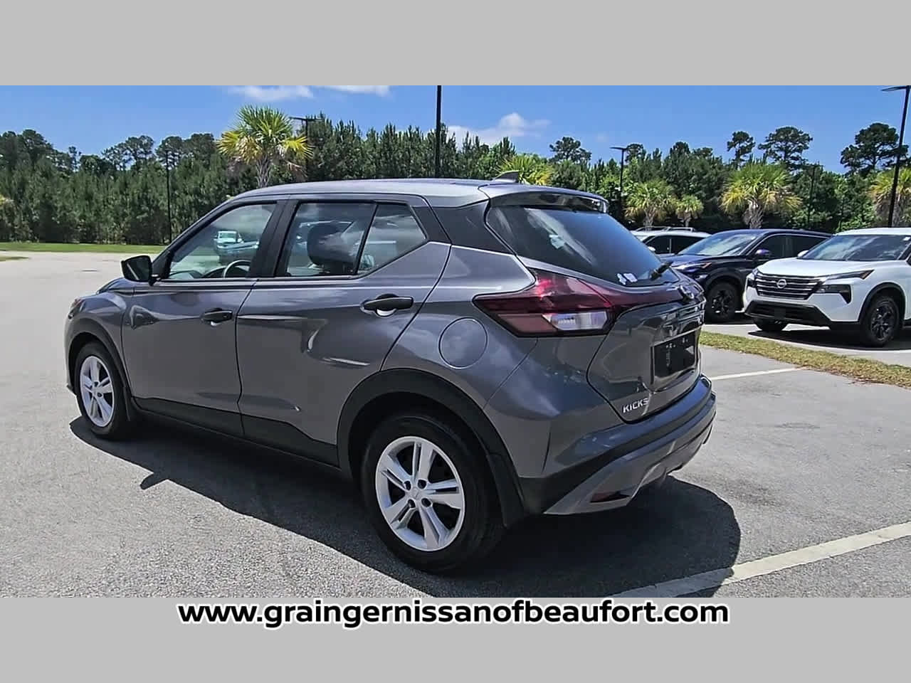 Used 2024 Nissan Kicks S FWD image 28