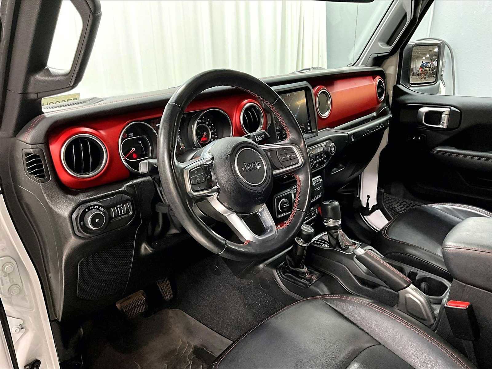 Used 2022 Jeep Wrangler Unlimited Rubicon w/ Xtreme Recon 35" Tire Package image 7