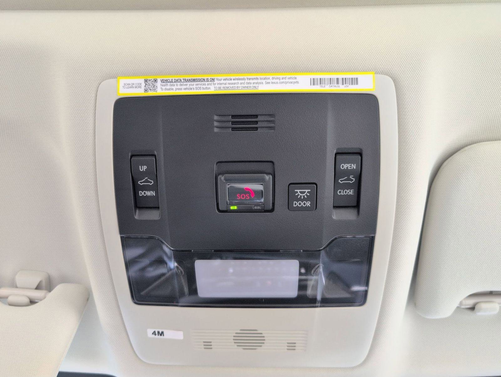 Used 2025 Lexus ES 300h w/ Premium Package image 11