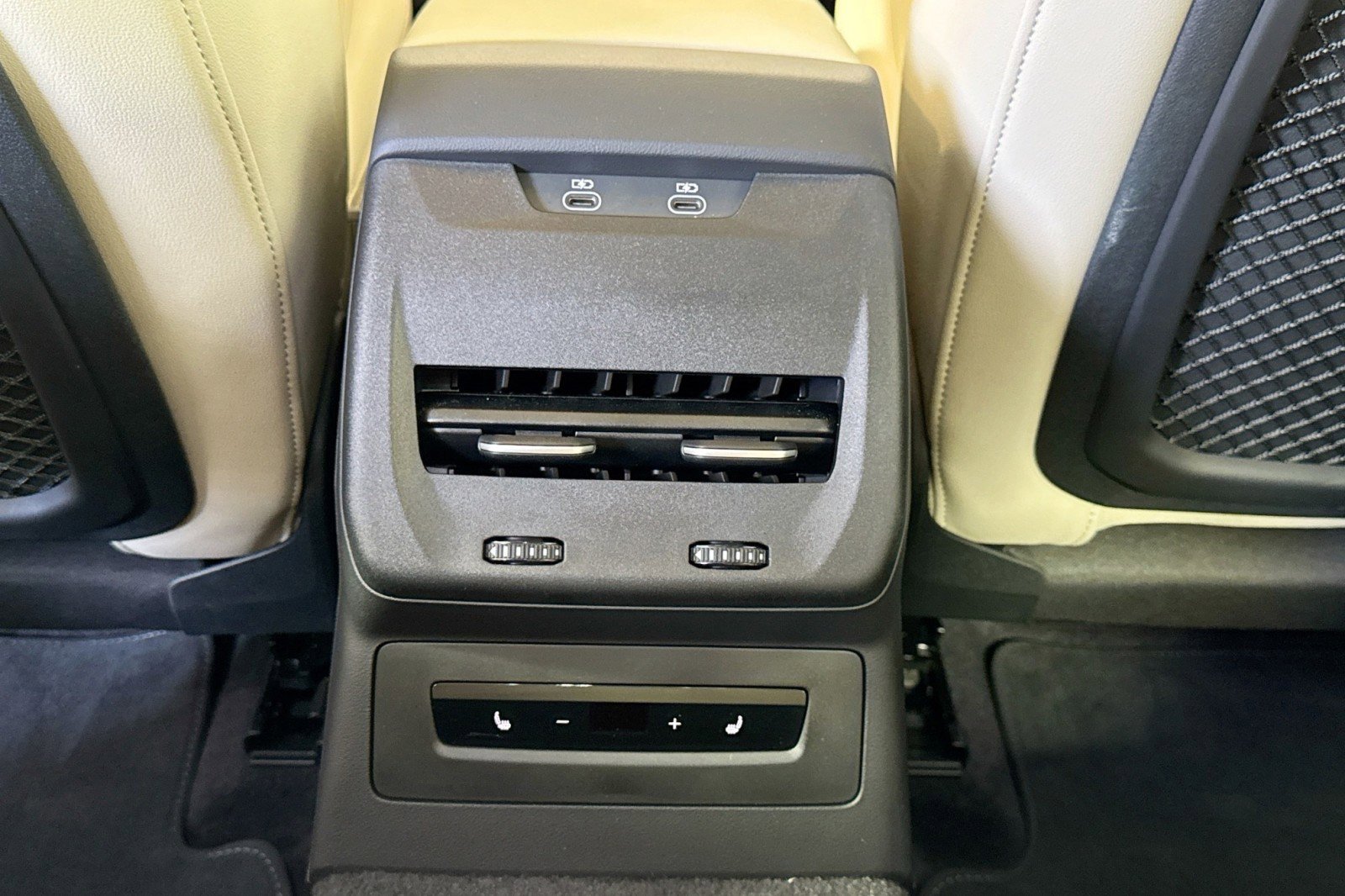 Used 2025 Audi A5 2.0T Prestige w/ 19" Wheel Package image 22