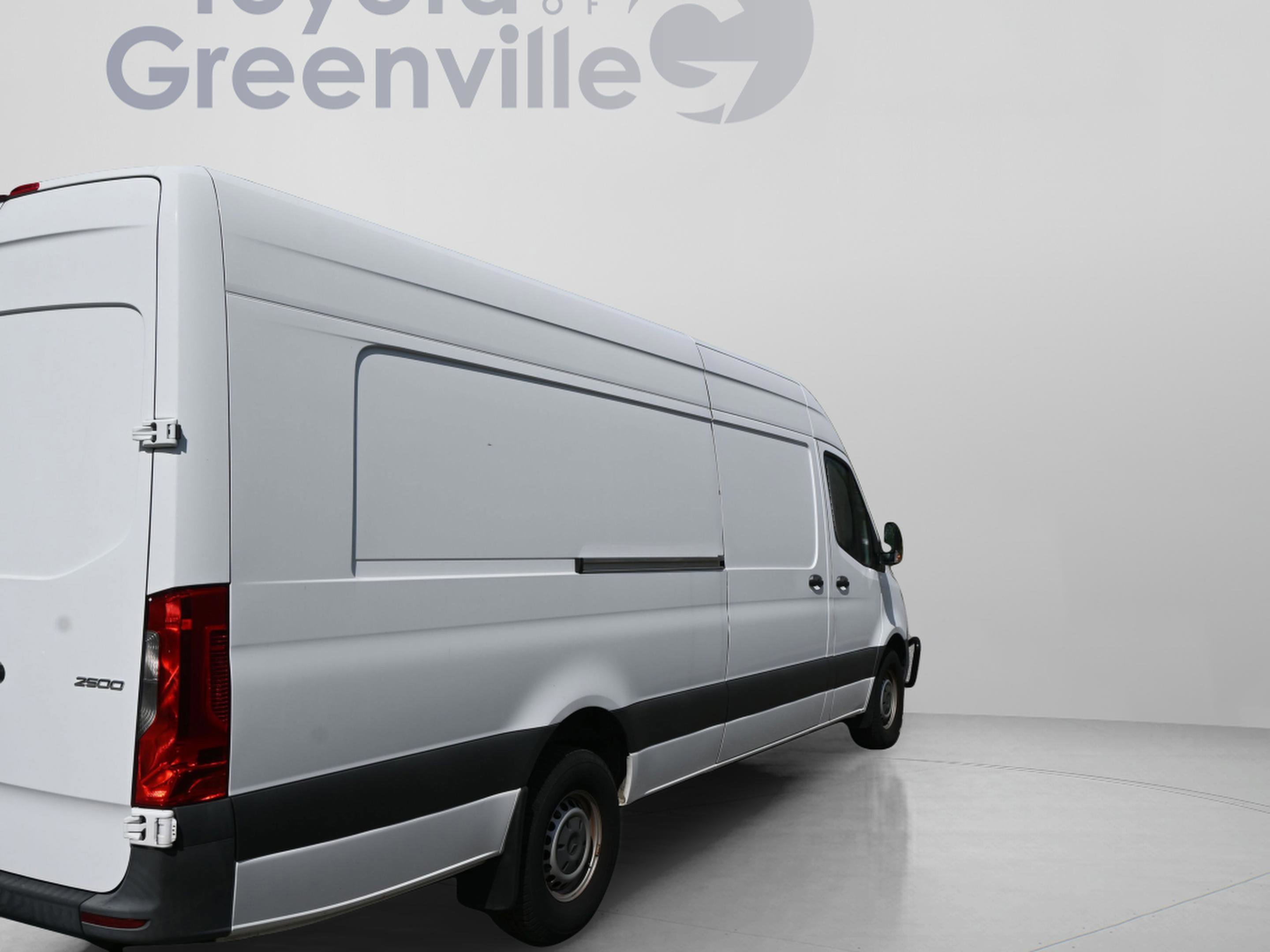Used 2020 Mercedes-Benz Sprinter 2500 image 5