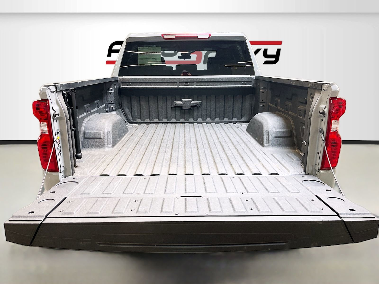 Used 2025 Chevrolet Silverado 1500 Custom Trail Boss AWD/4WD image 24