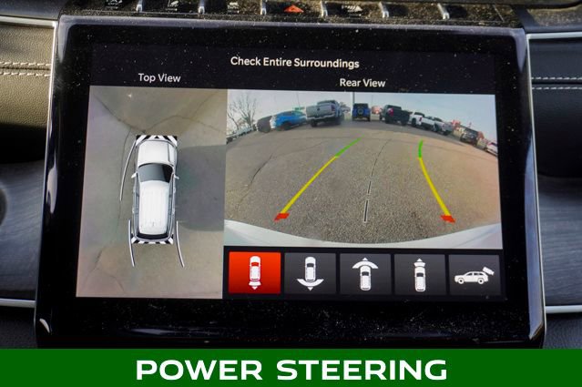 Used 2023 Jeep Grand Cherokee Limited w/ Luxury Tech Group II image 17