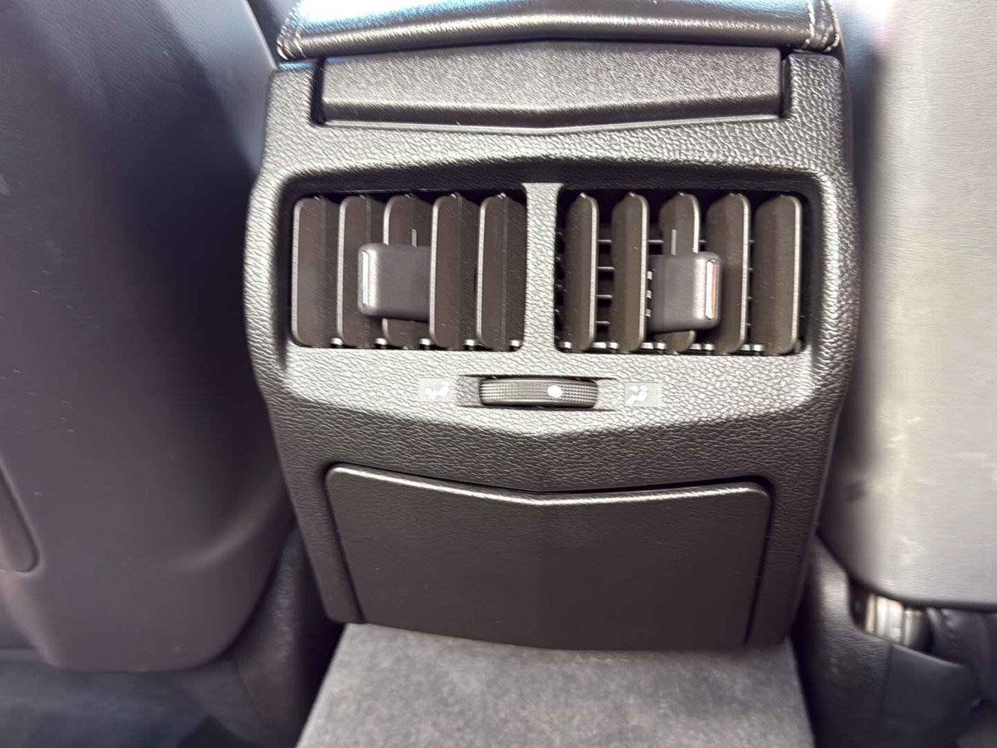 Used 2012 Cadillac CTS Premium AWD/4WD image 32