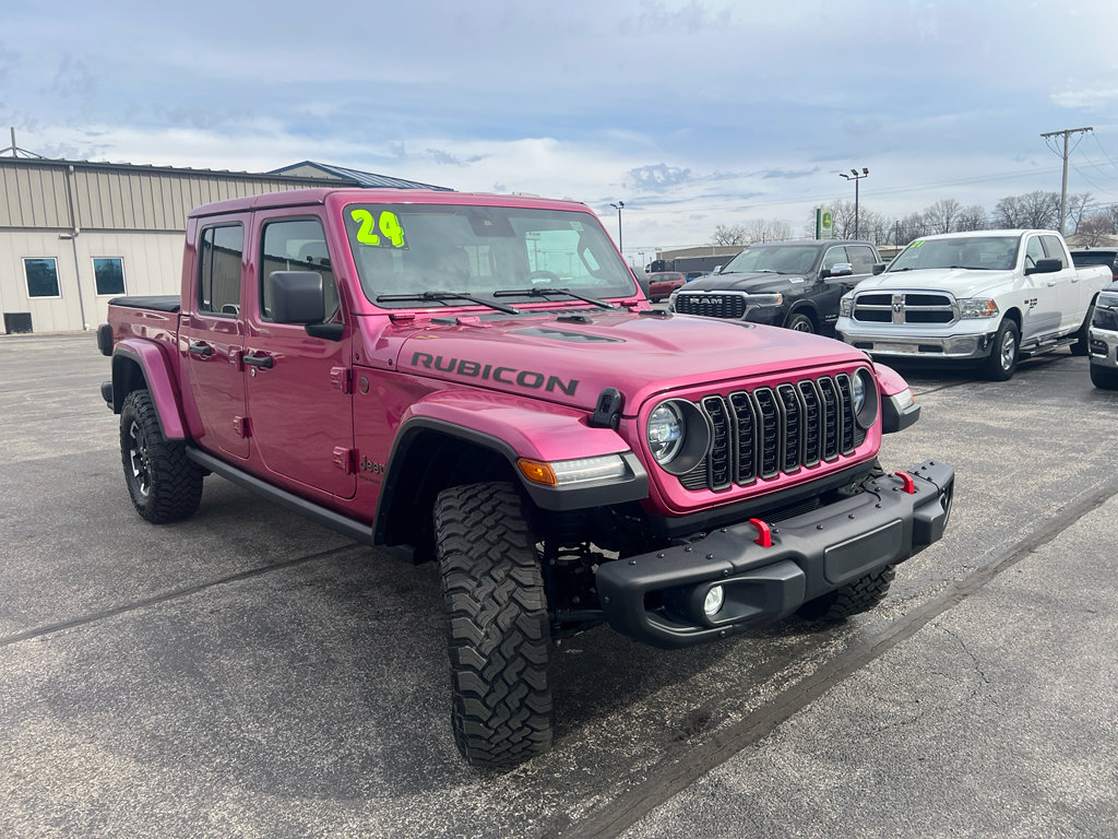Used 2024 Jeep Gladiator Rubicon AWD/4WD image 4