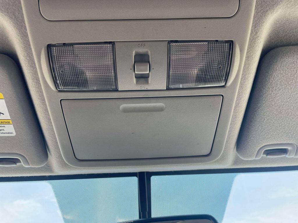 Used 2019 Nissan Frontier PRO-4X AWD/4WD image 31