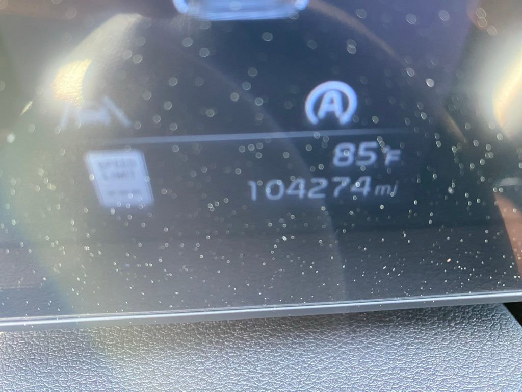 Used 2023 Kia Sportage EX image 11