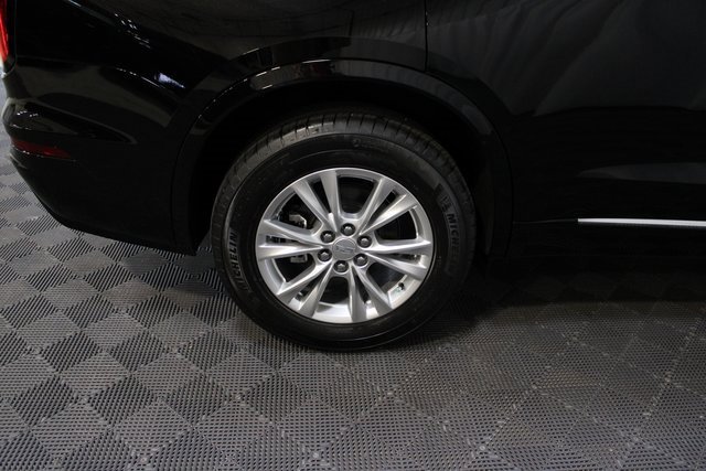 New 2025 Cadillac XT6 Luxury image 11