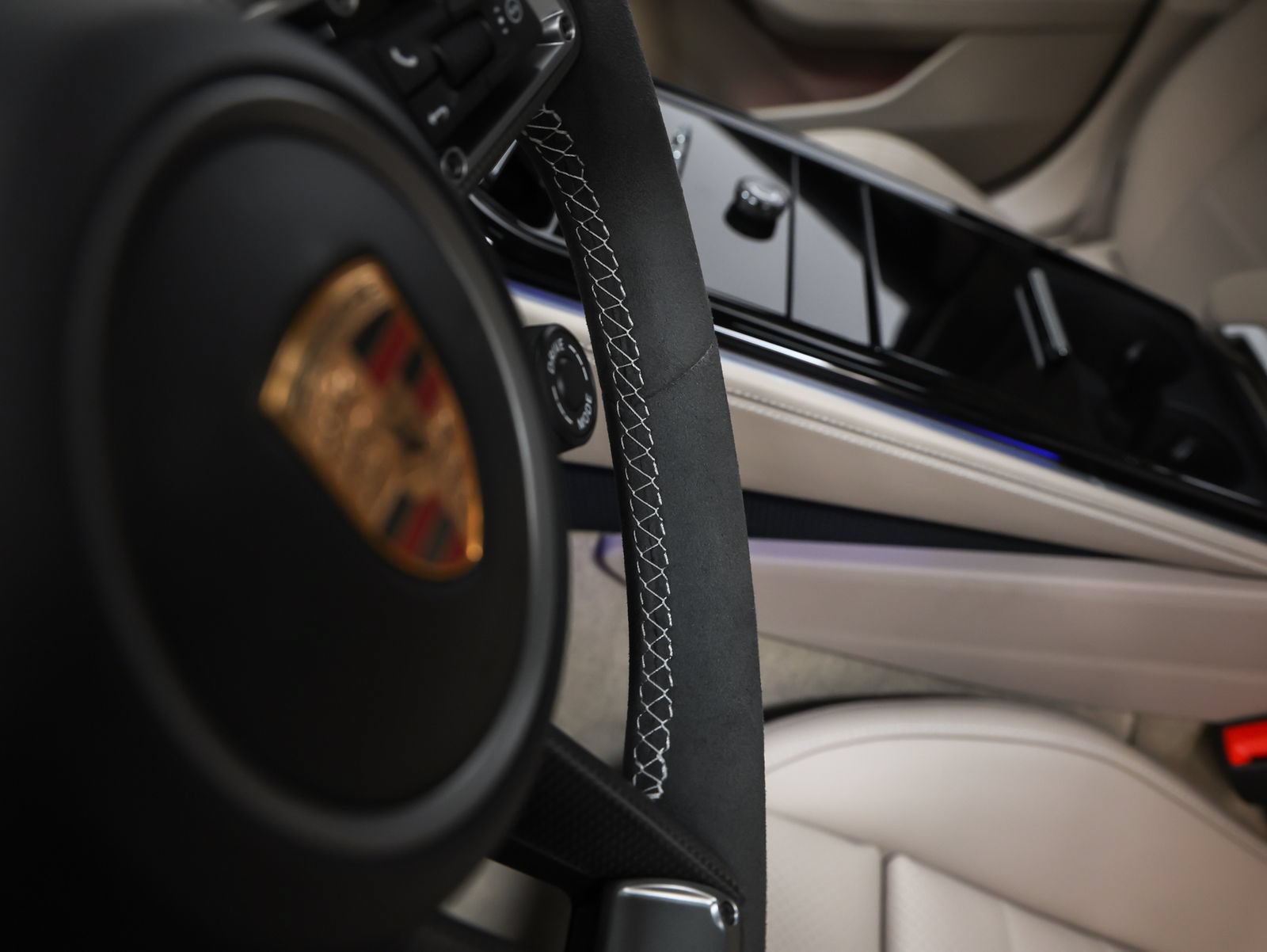 Certified 2026 Porsche Panamera GTS AWD/4WD image 48
