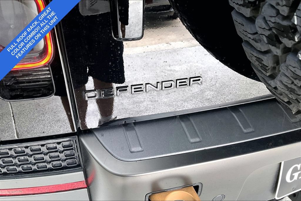 Used 2025 Land Rover Defender 110 AWD/4WD image 42