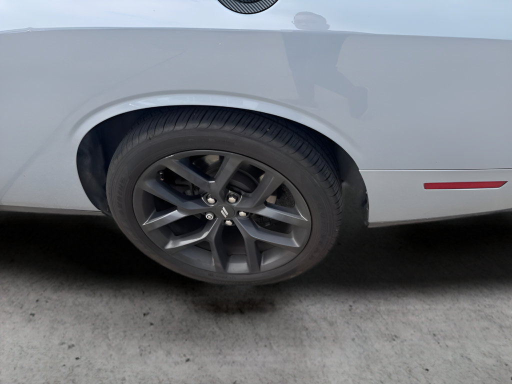 Used 2020 Dodge Challenger SXT w/ Blacktop Package RWD image 10