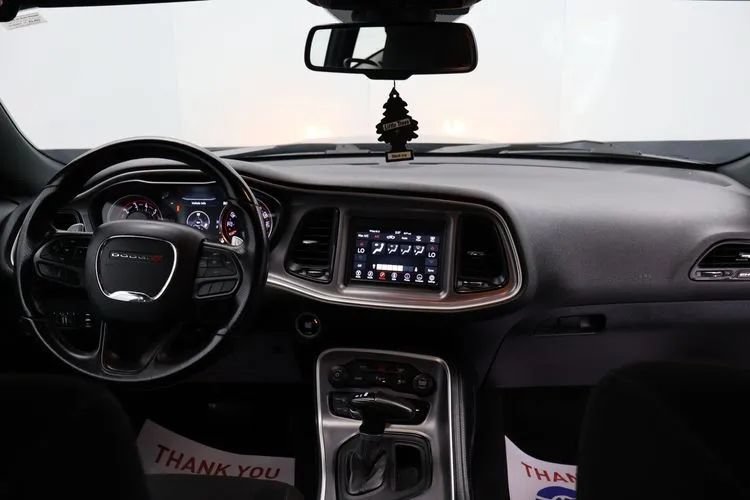 Used 2022 Dodge Challenger GT RWD image 16