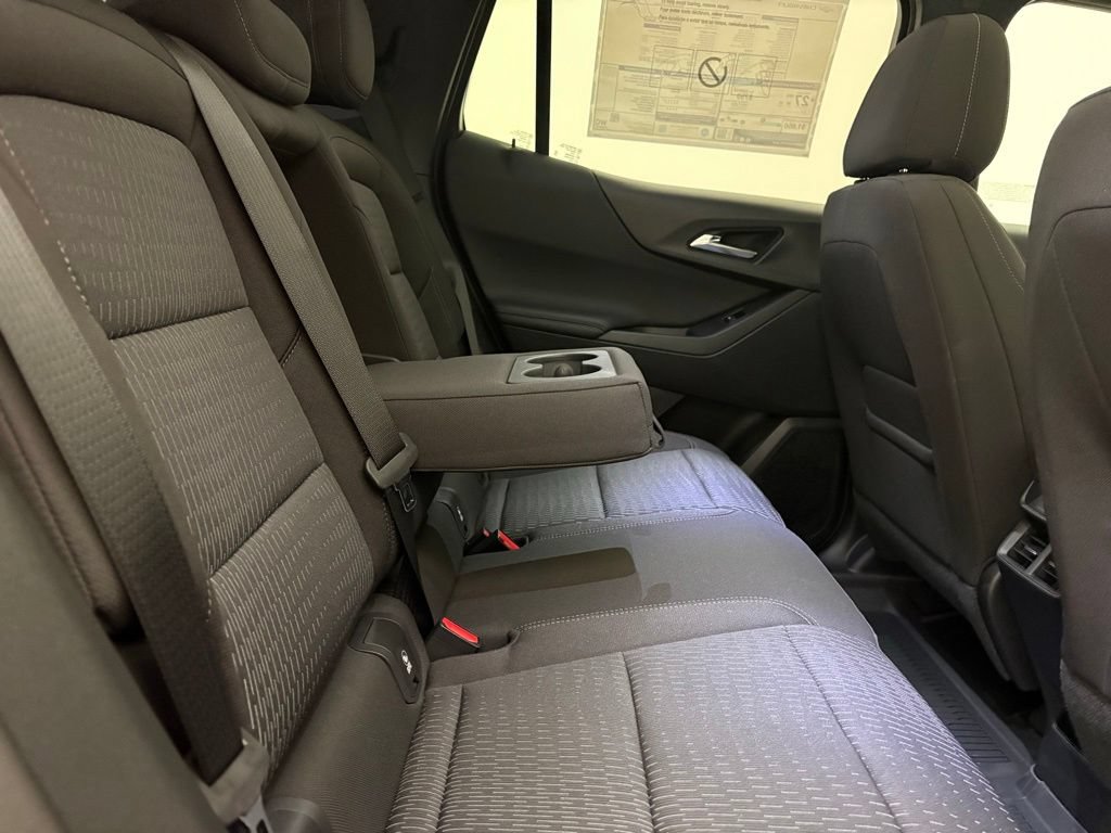New 2026 Chevrolet Equinox LT FWD image 34