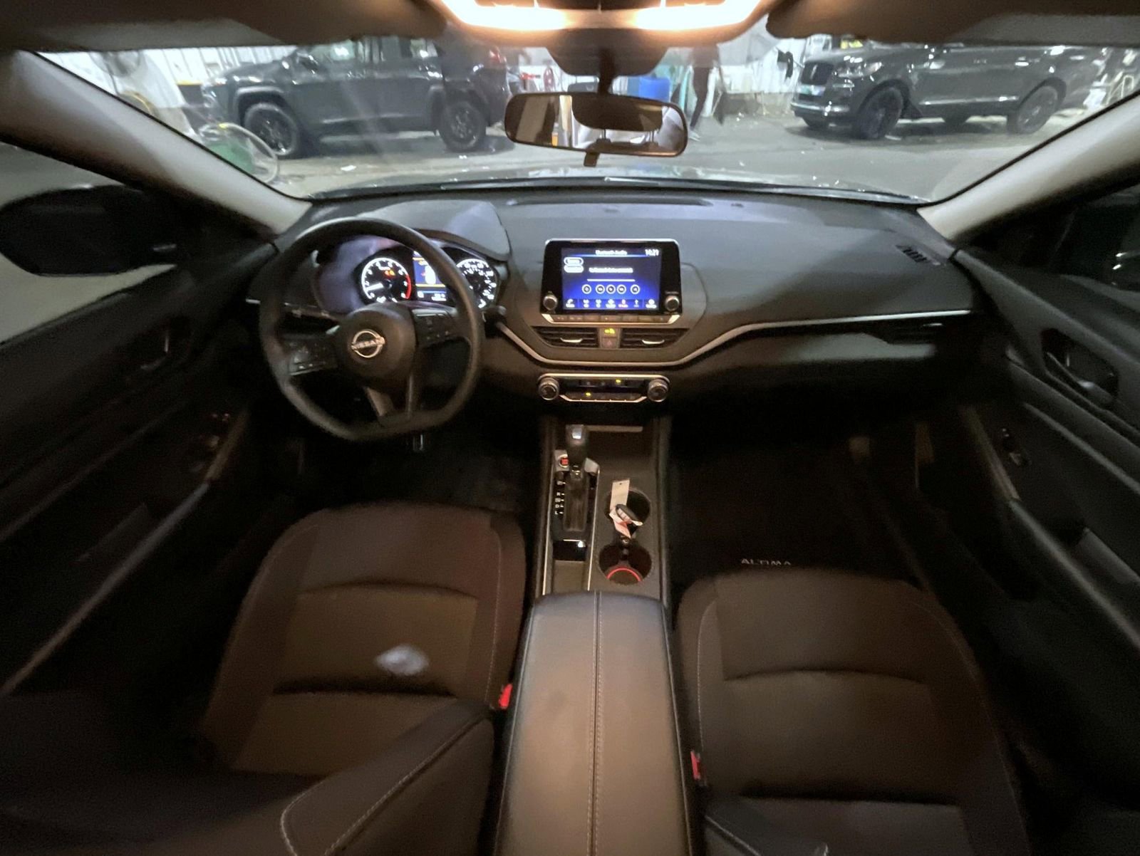 Used 2025 Nissan Altima 2.5 S FWD image 15