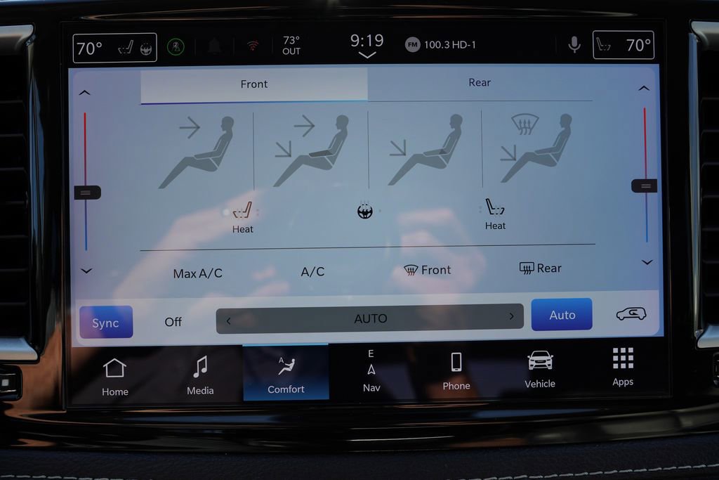 Certified 2024 Chrysler Pacifica Limited FWD image 30