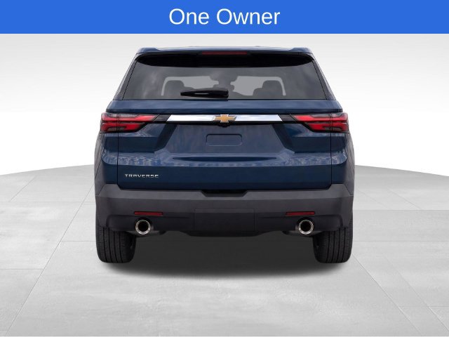 Used 2023 Chevrolet Traverse LS FWD image 4