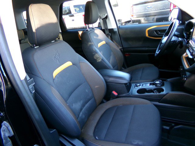 Used 2023 Ford Bronco Sport Badlands image 12