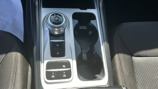 Certified 2023 Ford Explorer XLT RWD image 24