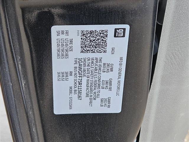 Certified 2024 Chevrolet Express 2500 LT w/ LT Preferred Equipment Group image 23