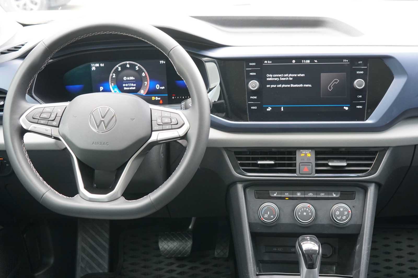 Used 2022 Volkswagen Taos SE FWD image 23