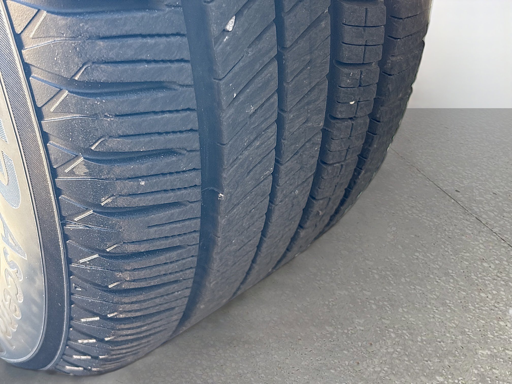 Used 2016 Nissan Rogue SL w/ SL Premium Package image 42