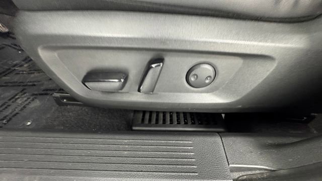Certified 2022 Nissan Rogue SL w/ SL Premium Package FWD image 11