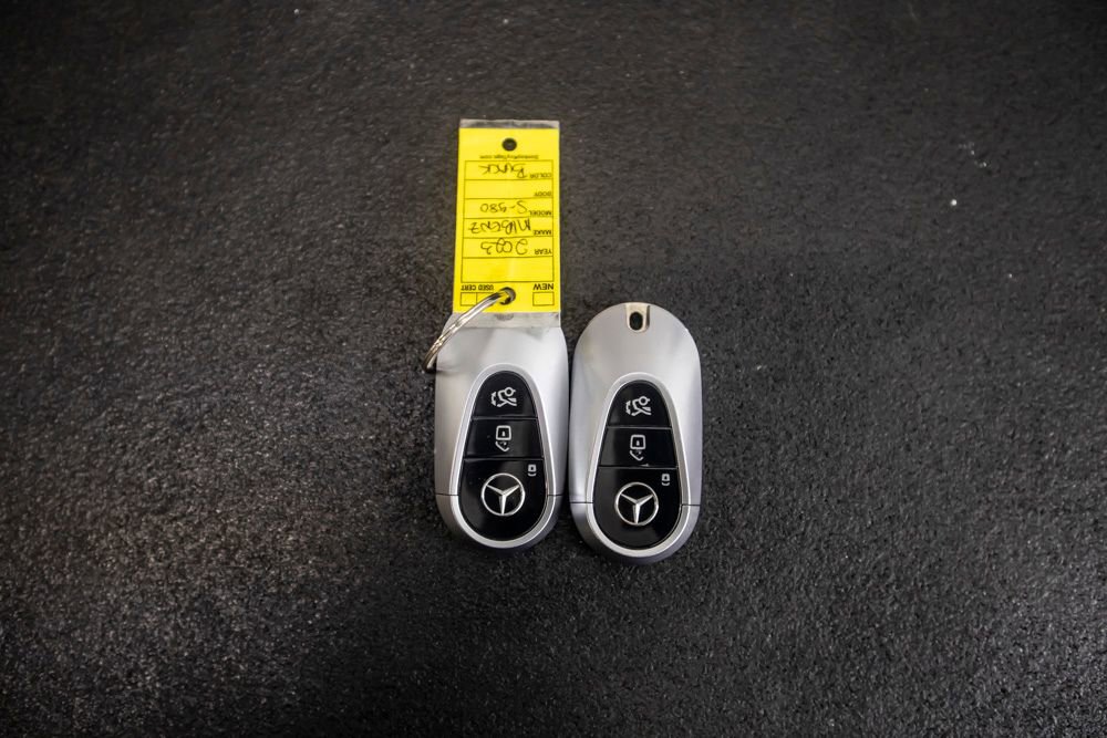 Used 2023 Mercedes-Benz S 580 4MATIC Sedan image 51