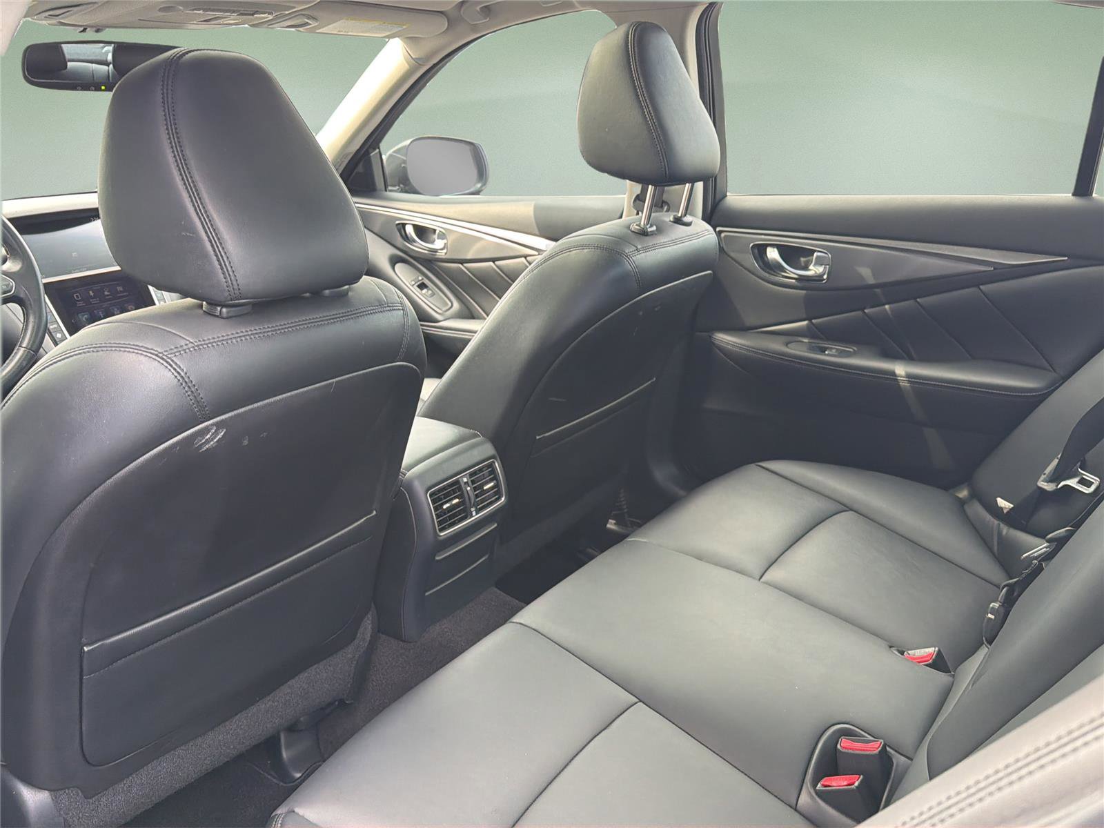Used 2015 INFINITI Q50 Premium w/ Navigation Package RWD image 25