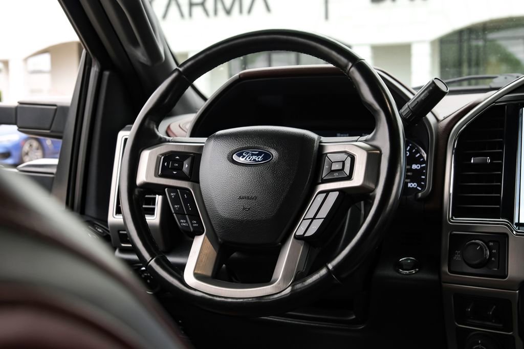 Used 2022 Ford F350 Platinum w/ FX4 Off-Road Package AWD/4WD image 15