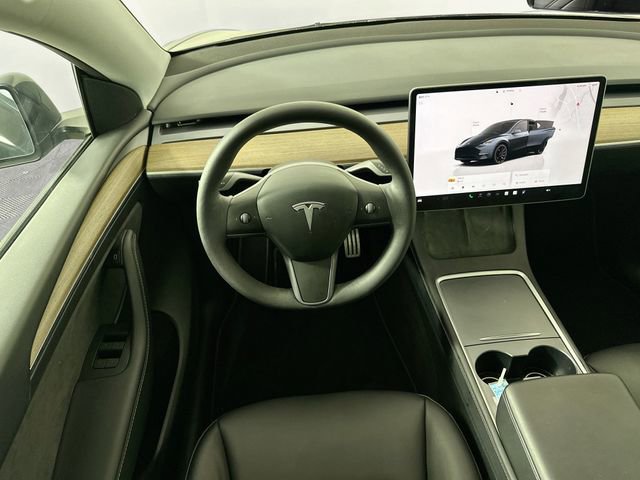 Used 2024 Tesla Model Y Performance AWD/4WD image 11