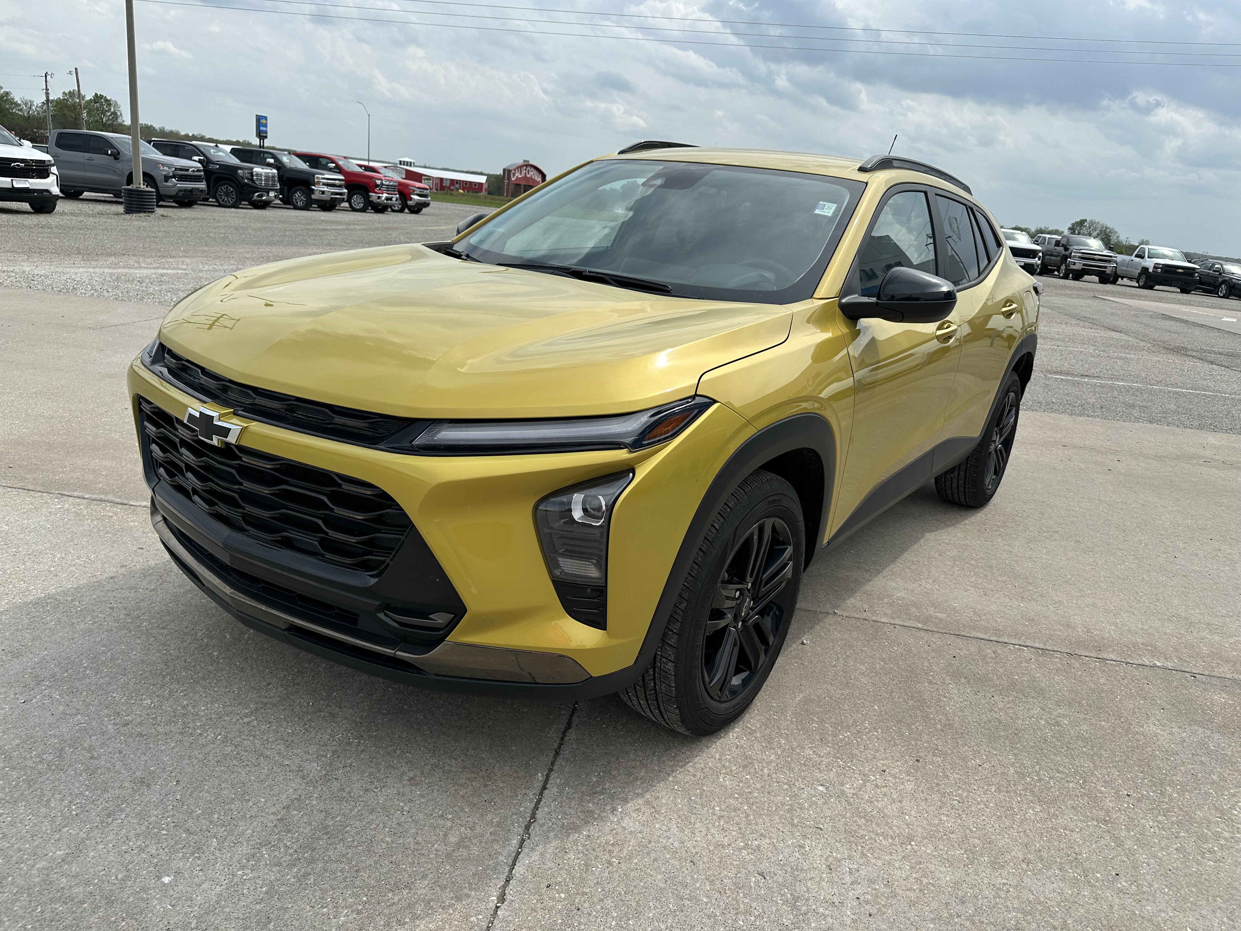Used 2024 Chevrolet Trax ACTIV image 9