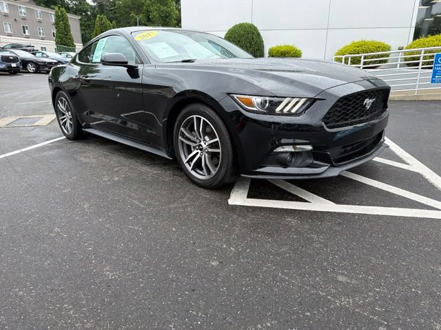 Used 2017 Ford Mustang Premium RWD image 9