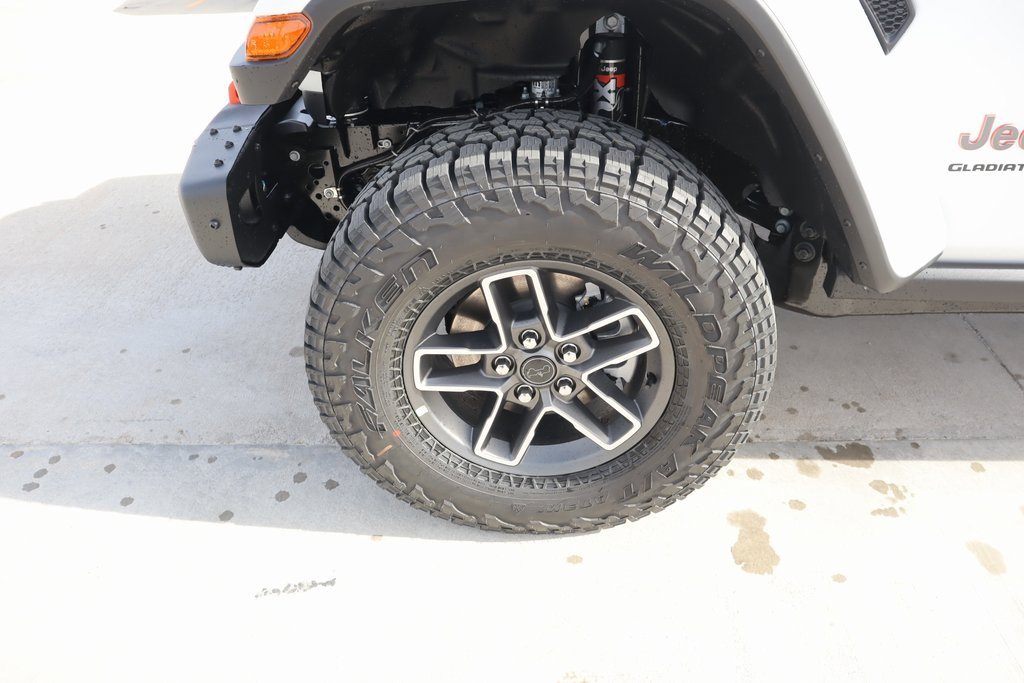 New 2026 Jeep Gladiator Mojave image 18