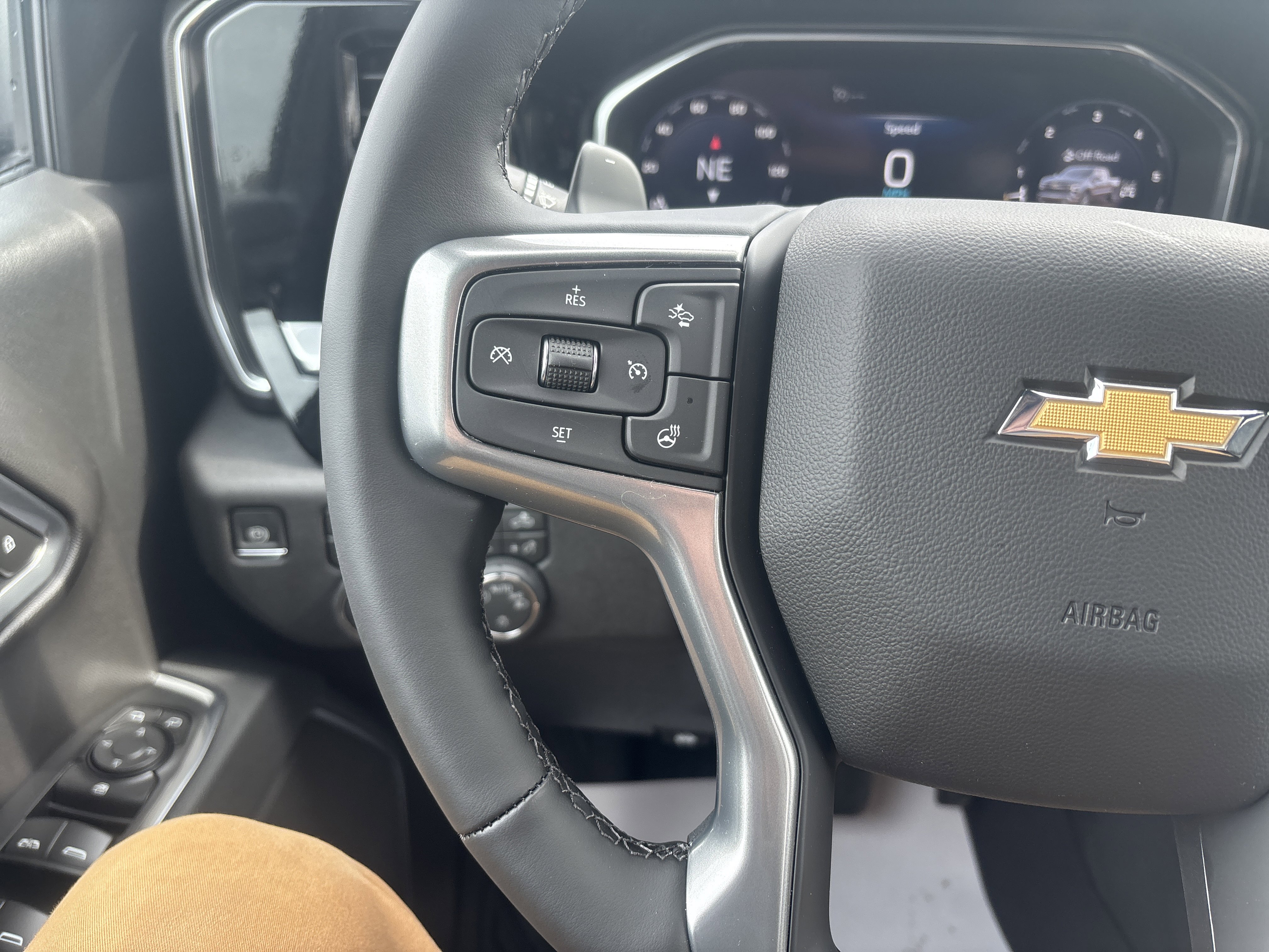 New 2026 Chevrolet Silverado 1500 LT image 18
