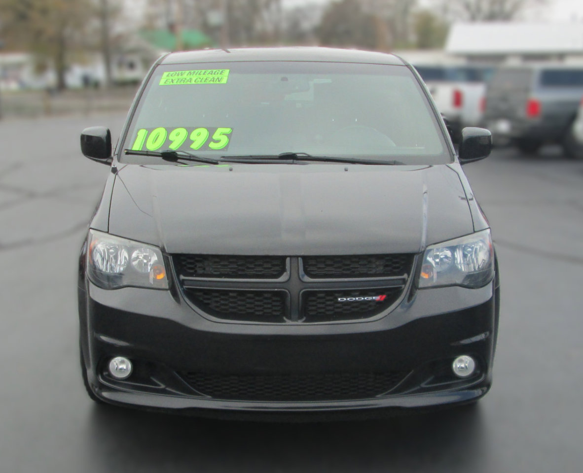 Used 2016 Dodge Grand Caravan SXT w/ UConnect Hands-Free Group image 7