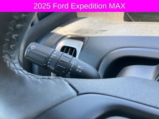 Used 2025 Ford Expedition Max Active image 39