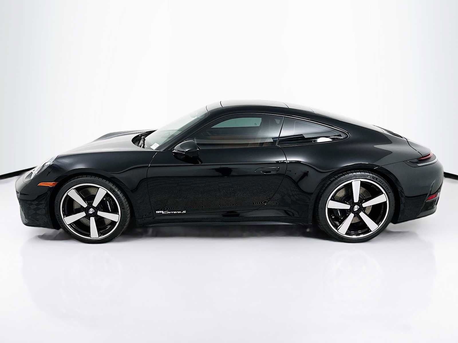 New 2026 Porsche 911 Carrera S image 2