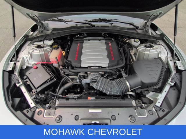 Used 2017 Chevrolet Camaro SS RWD image 31