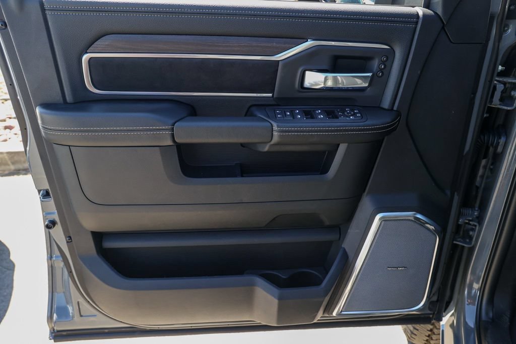 New 2027 RAM 2500 Laramie AWD/4WD image 23
