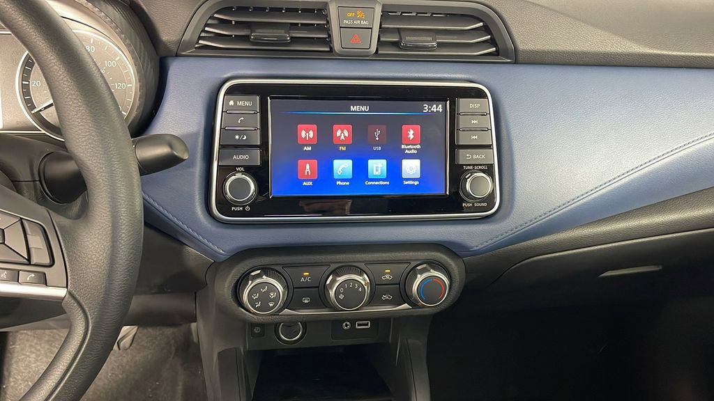 New 2025 Nissan Versa SV w/ Trunk Package image 16