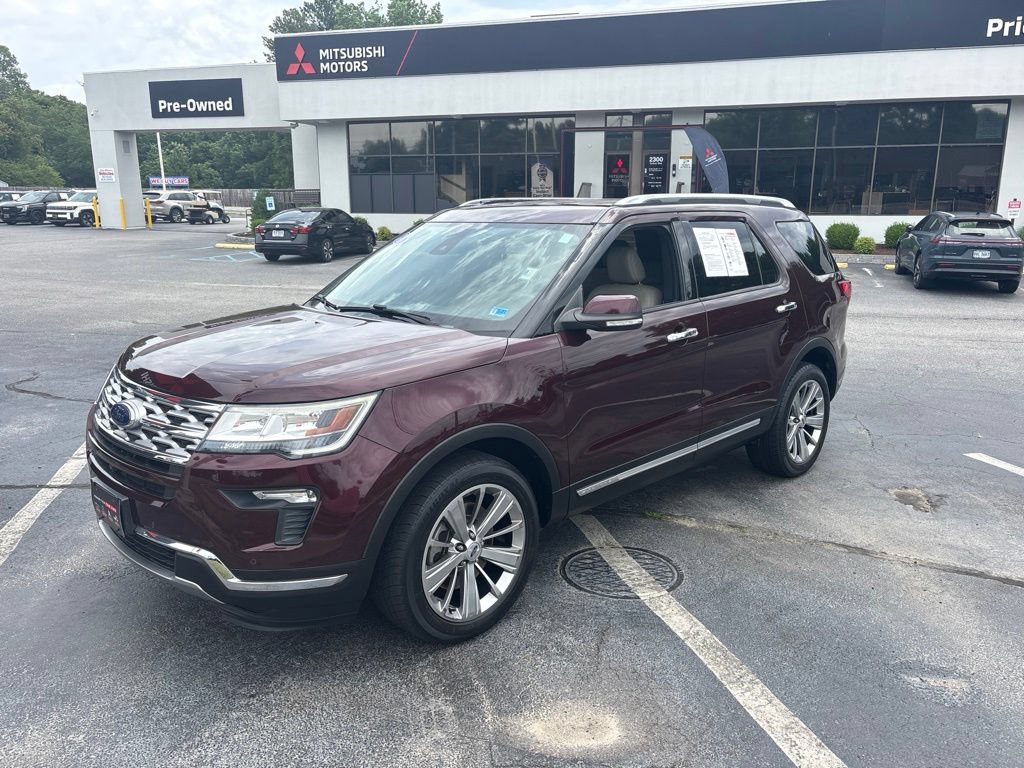 Used 2018 Ford Explorer Limited w/ Ford Safe & Smart Package AWD/4WD image 7