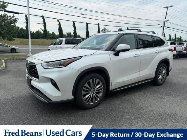 Used 2020 Toyota Highlander Platinum AWD/4WD image 18