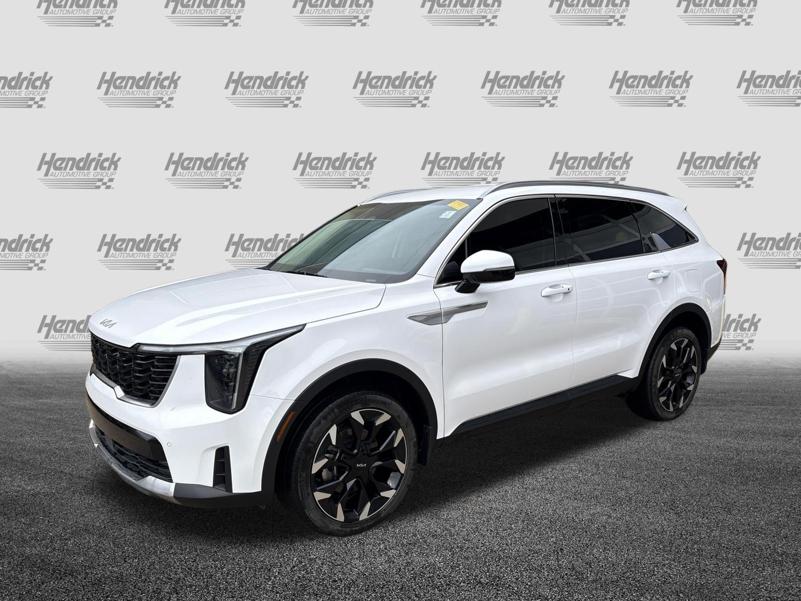 Used 2025 Kia Sorento EX AWD/4WD image 5