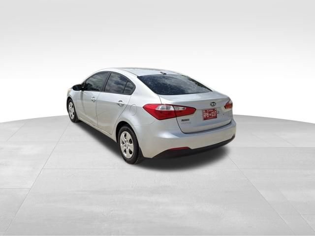 Used 2015 Kia Forte LX FWD image 9